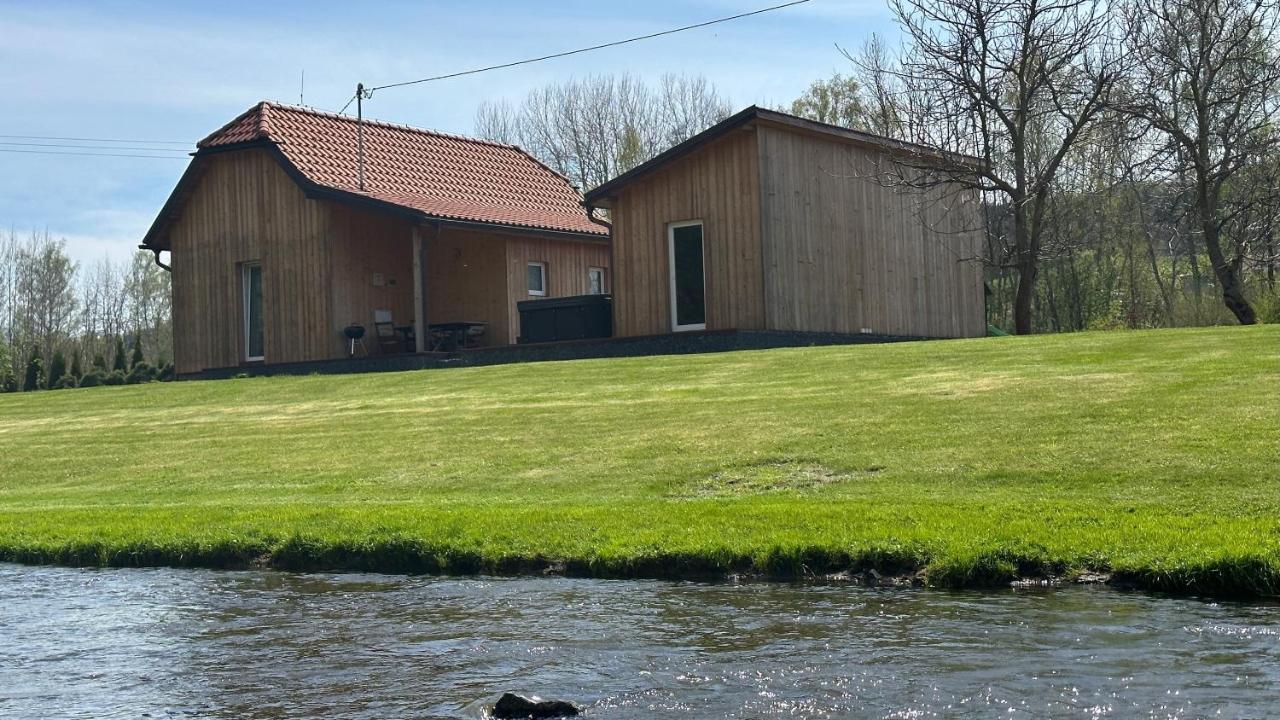 River Wellness Jince Esterno foto